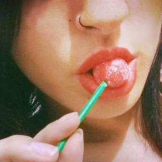 Mia Valenzuela