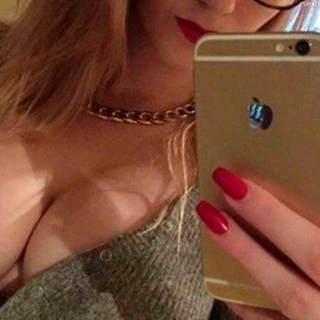 Moni